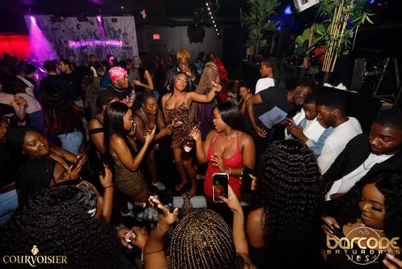 Barcode Saturdays Toronto Nightclub Nightlife Bottle Service Ladies free hip hop trap dancehall reggae soca afro beats caribana 029